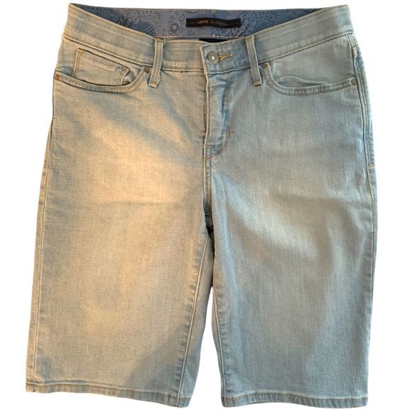 Levi’s The Original Jean 525 Perfect Waist Light Wash Jean Shorts 6 (E-009) - Picture 2 of 11